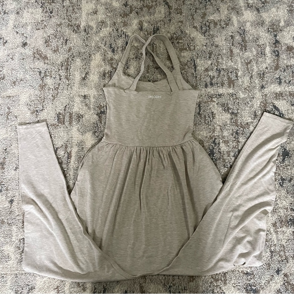 Imbodhi Jumper - Picture 2 of 4